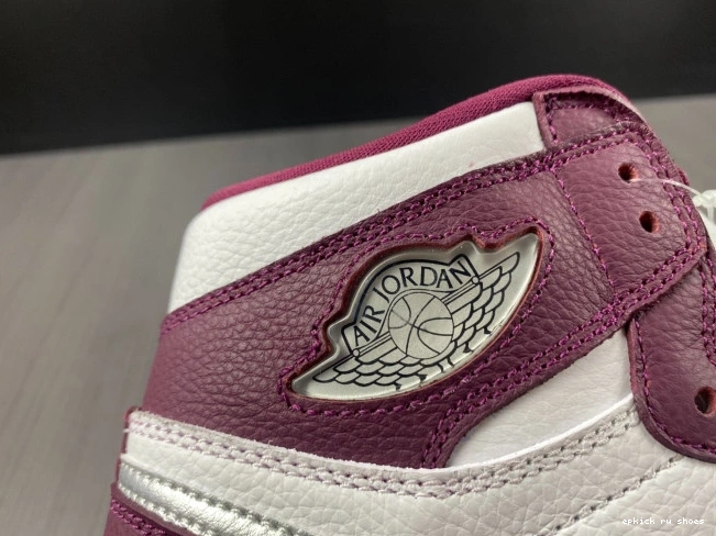 Cheap 555088-611 Bordeaux Jordan OG High 1 Air 0715